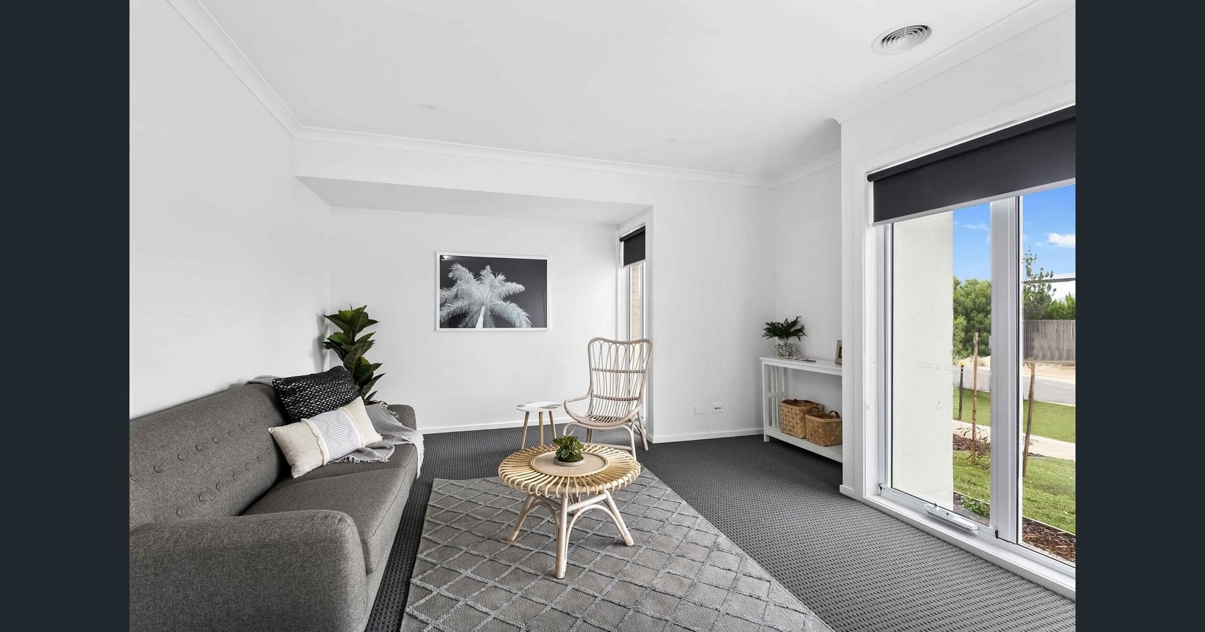 Property Gallery Thumbnail 6