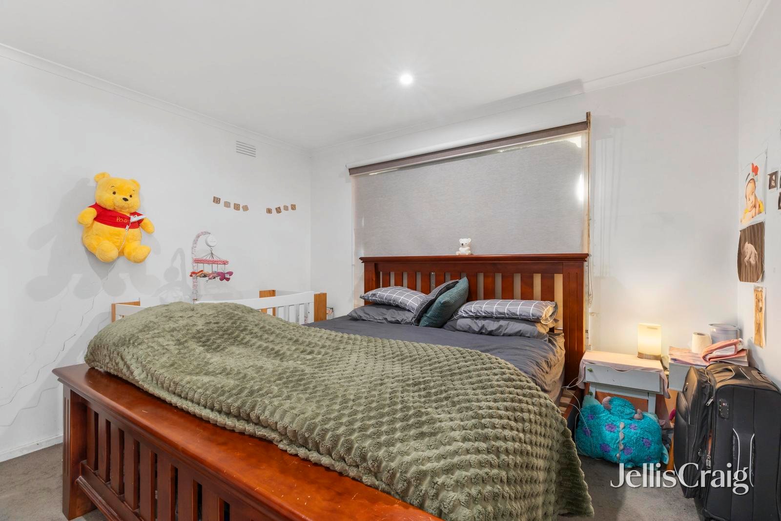 6 Collins Close, Scoresby image 8