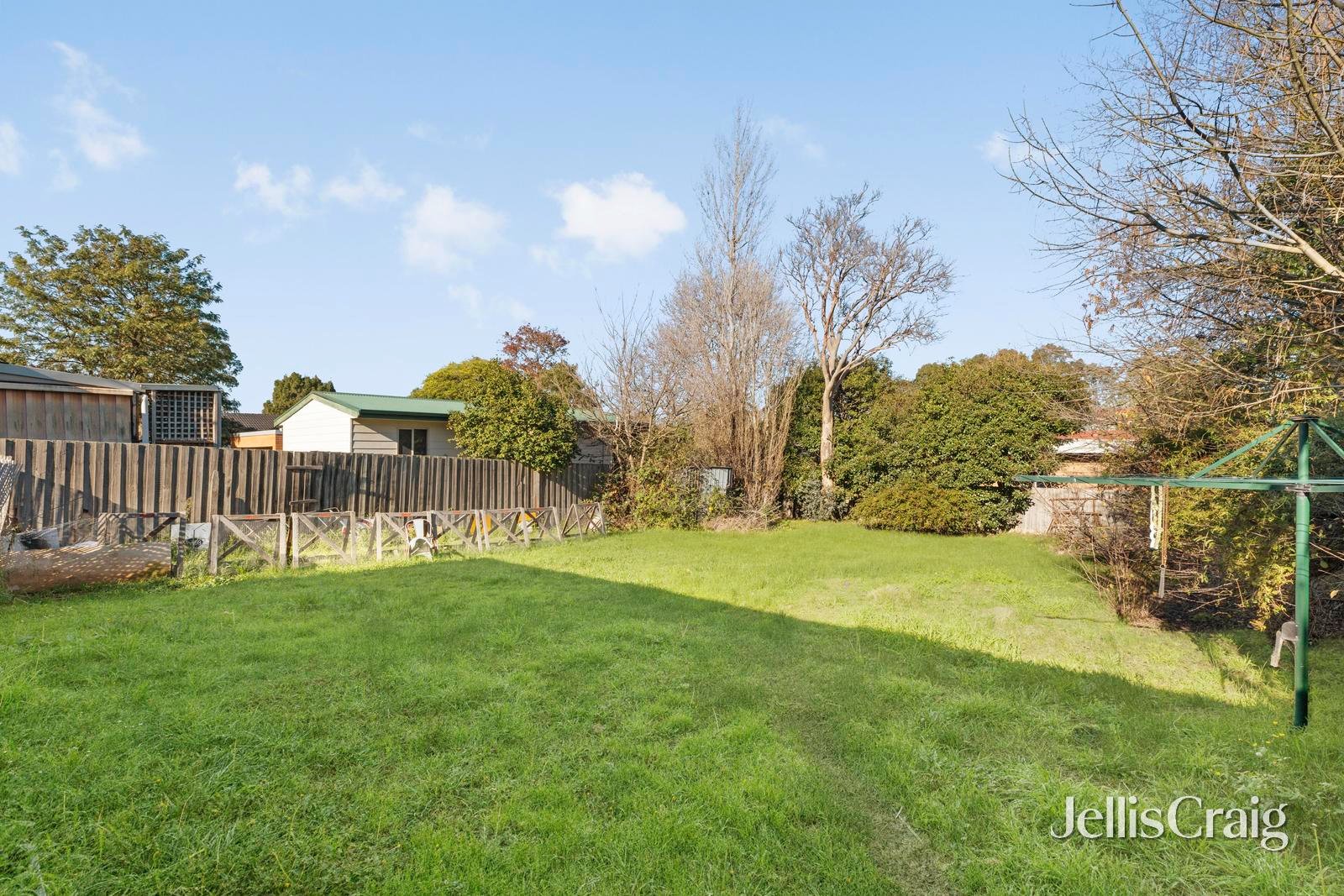 6 Collins Close, Scoresby image 11