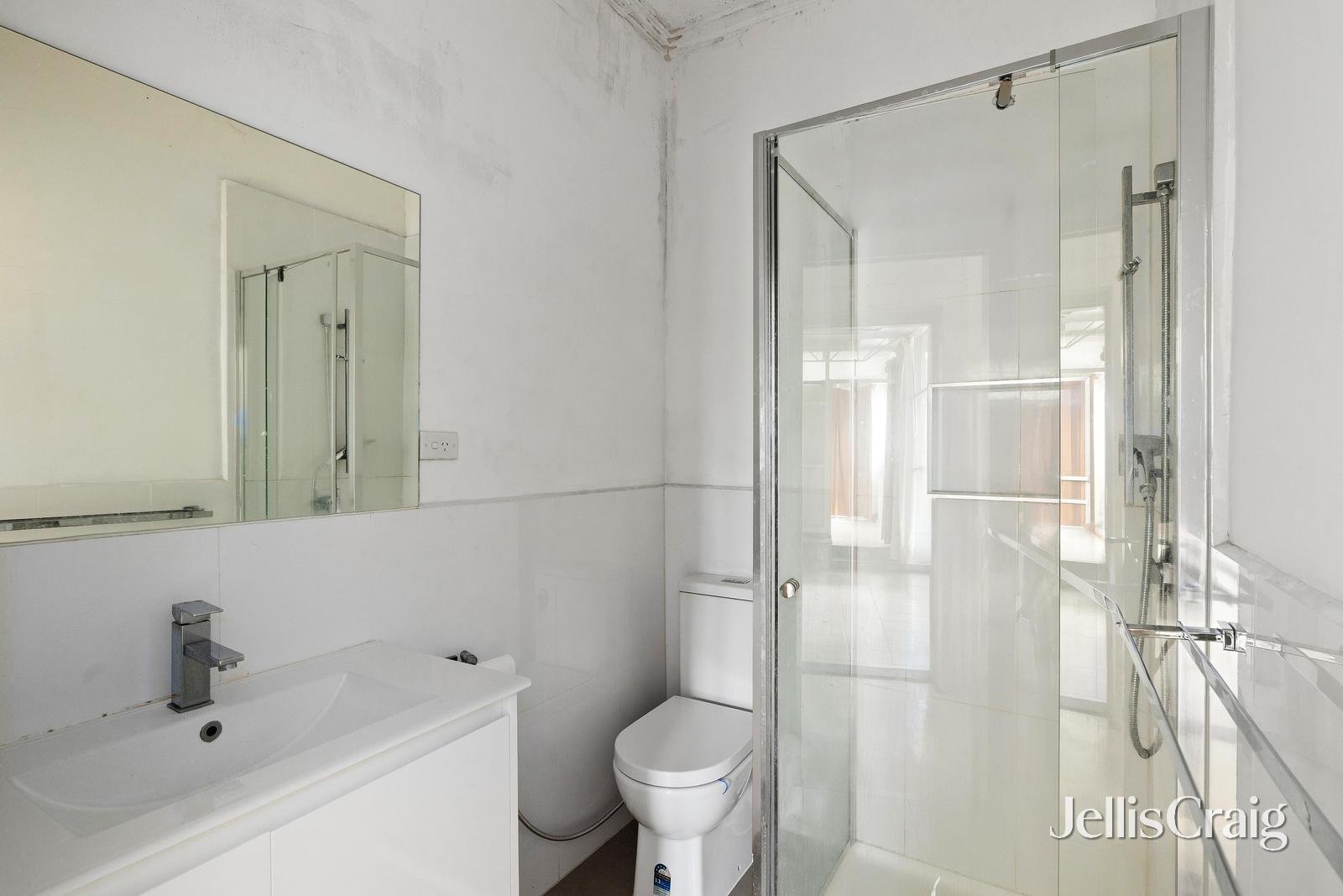 6 Collins Street, Ormond image 10