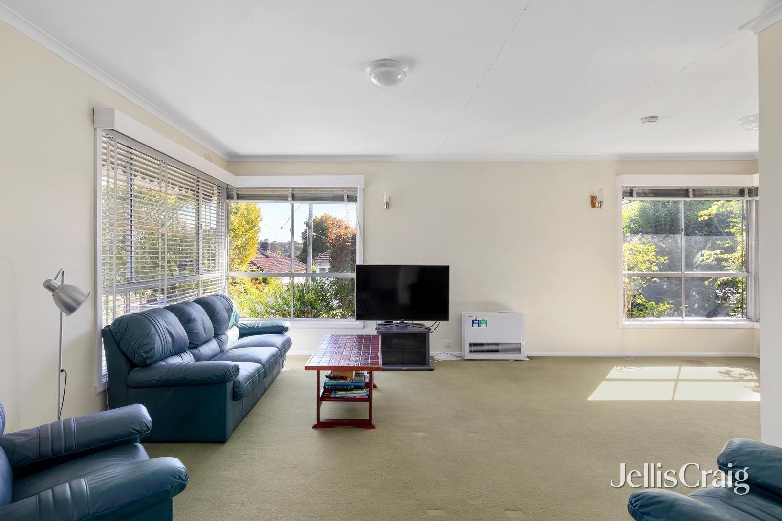 6 Coorie Crescent, Rosanna image 4