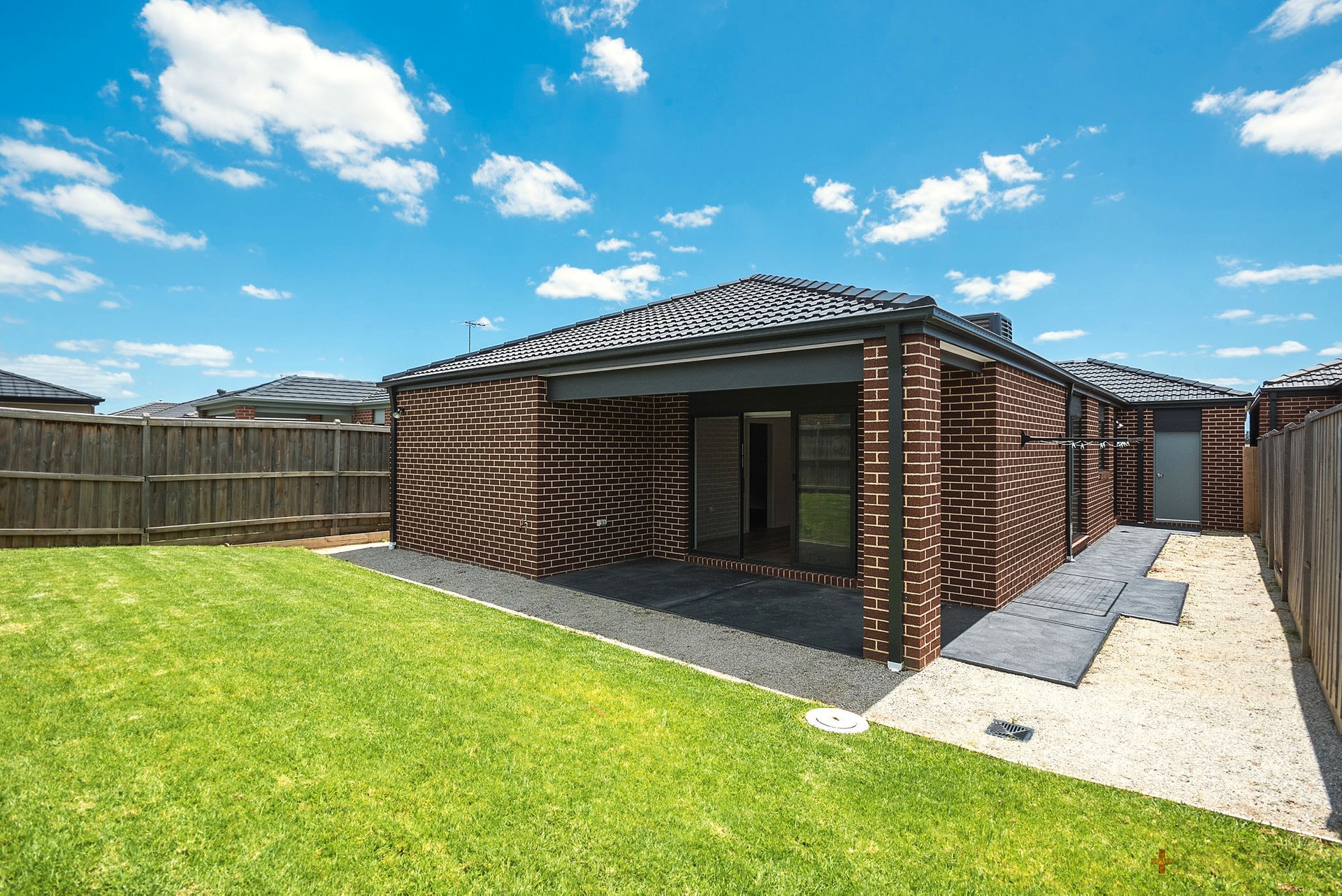 6 Corroboree Street Clyde North