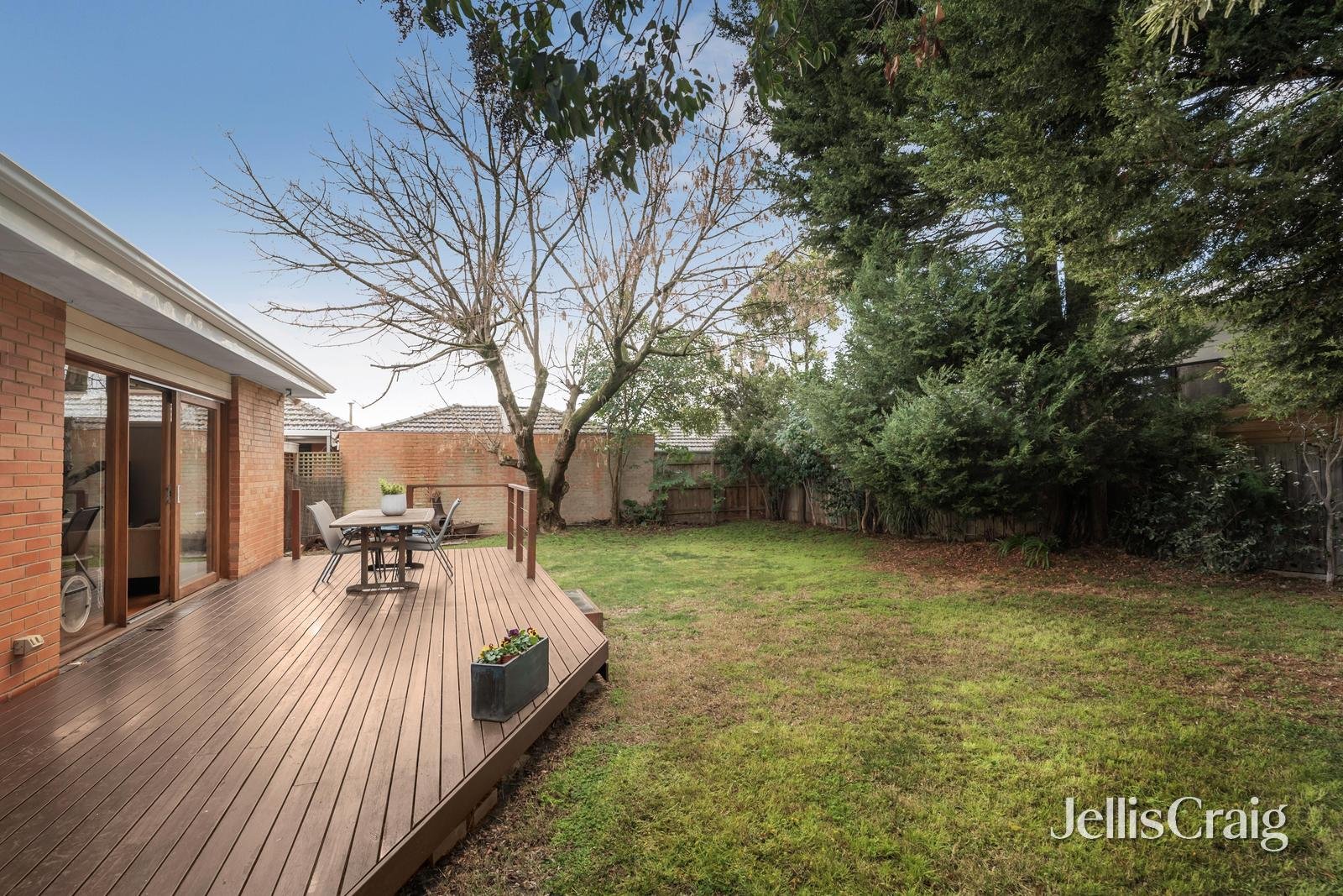 6 Crown Street, Glen Waverley image 9