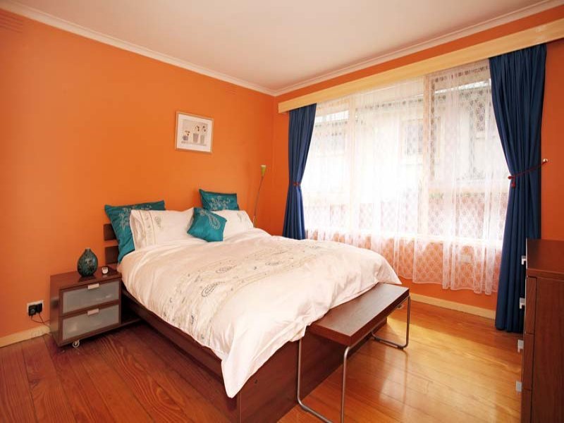 6 Currie Street, Box Hill North image 2