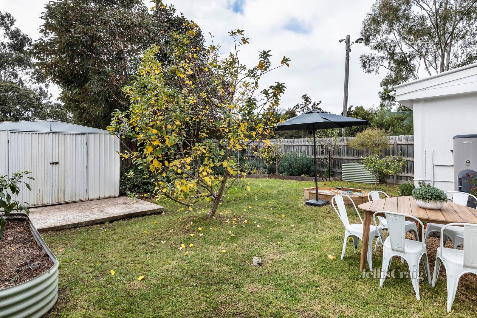 6 Curtin Avenue, Brunswick West image 9