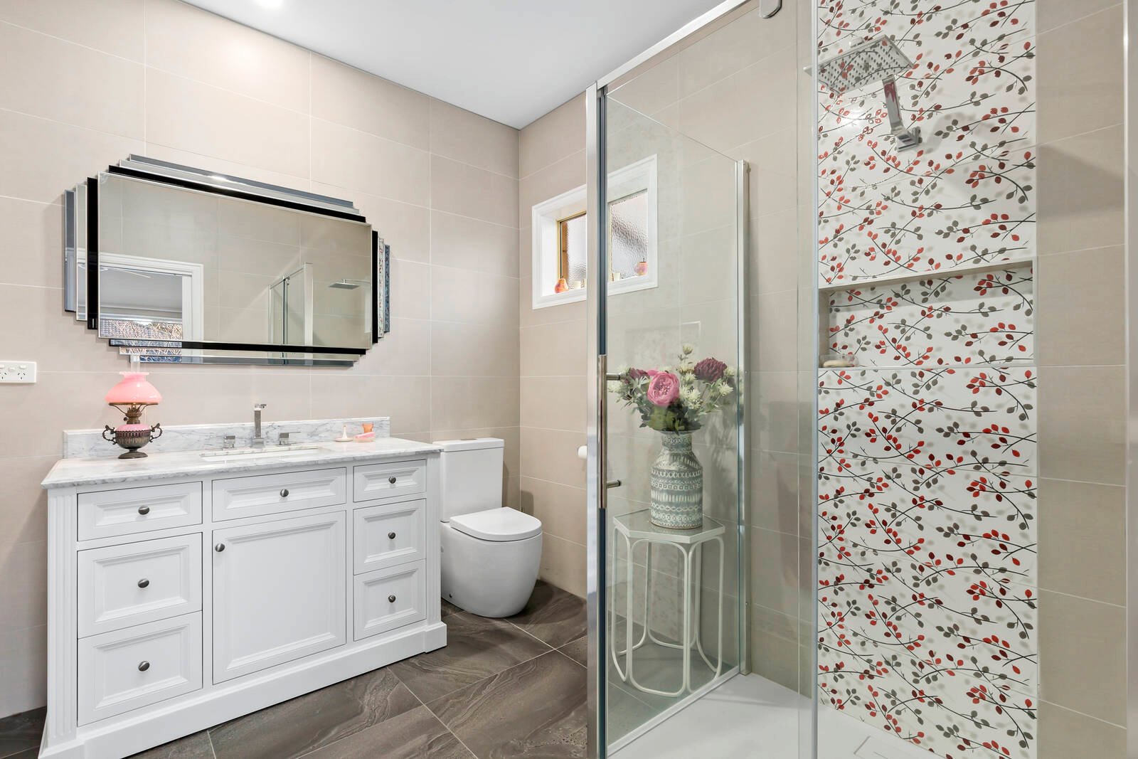 Property Gallery Thumbnail 13