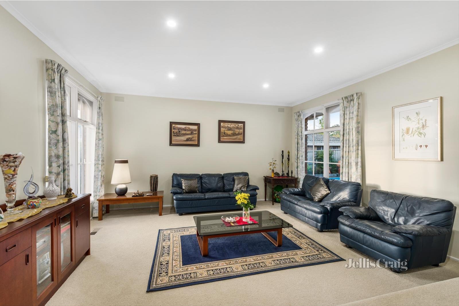 6 Dallas Street, Mount Waverley image 2