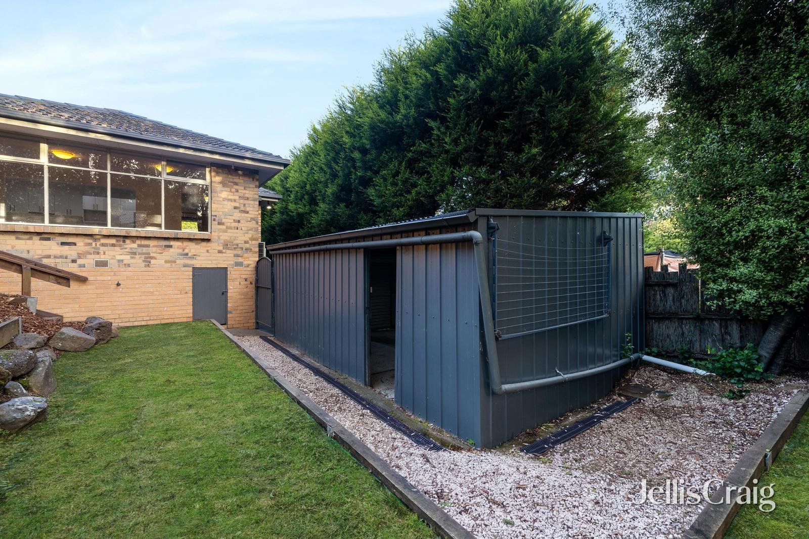 6 Dalmor Avenue, Mitcham image 17