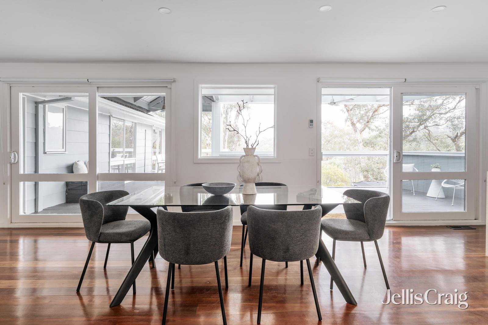 6 Dandallo Drive, Eltham image 3