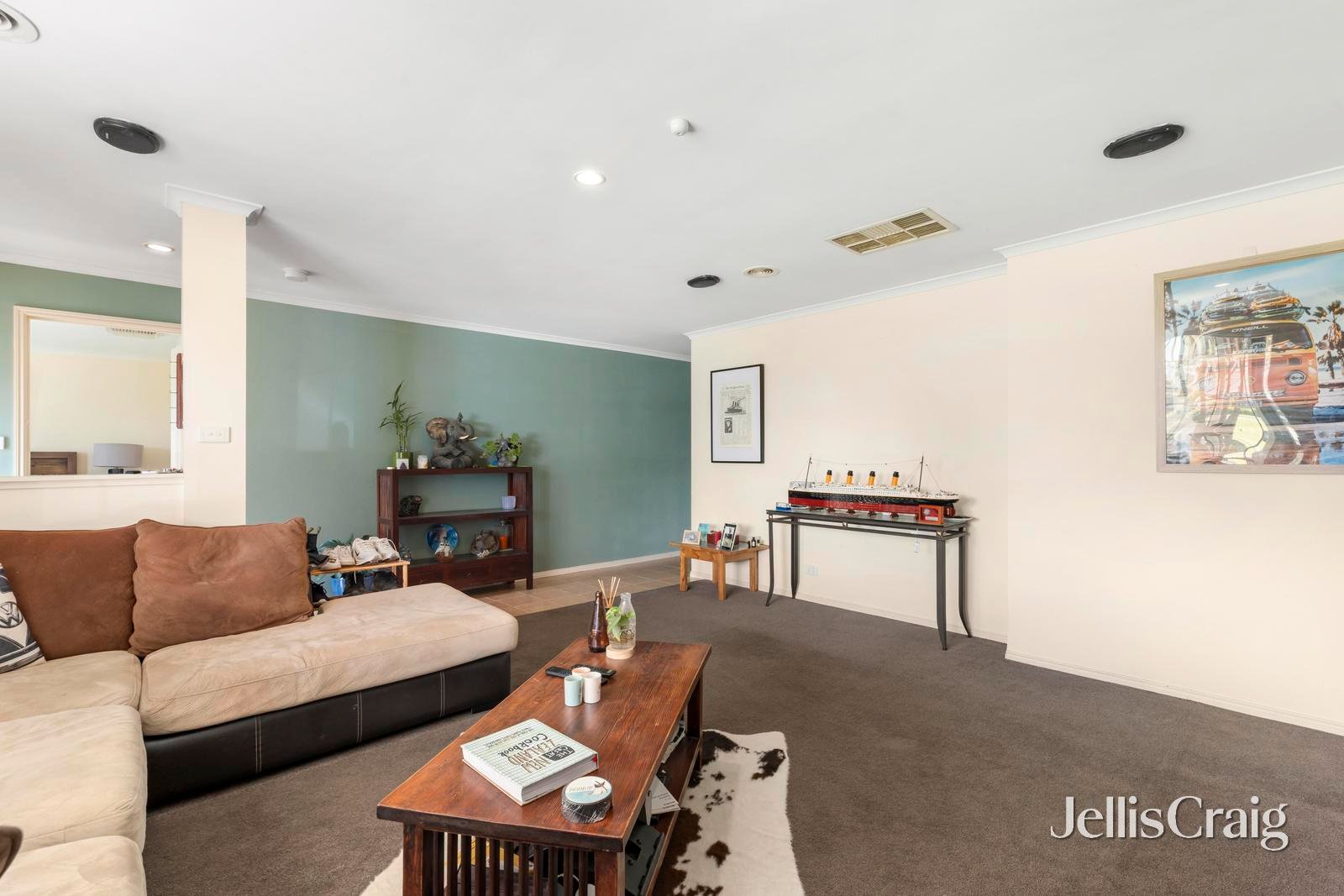 6 Danehill Grove, Berwick image 5