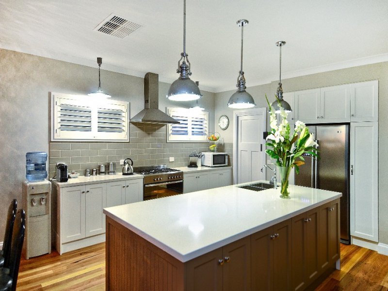 6 Dawson Street, East Geelong image 2