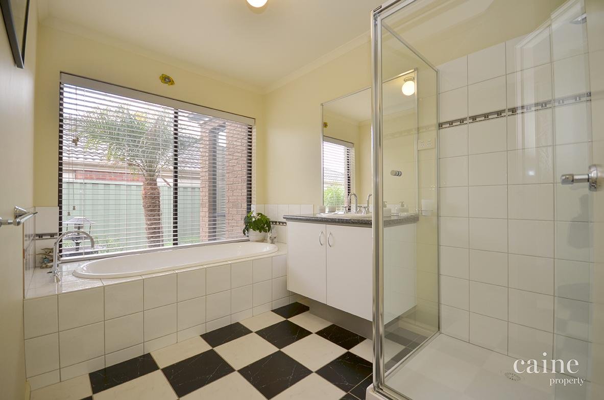 6 Debono Drive, Miners Rest image 10