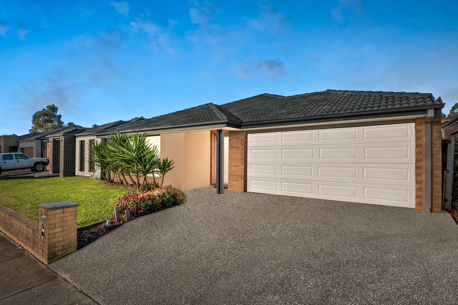 Property Gallery - Main Image