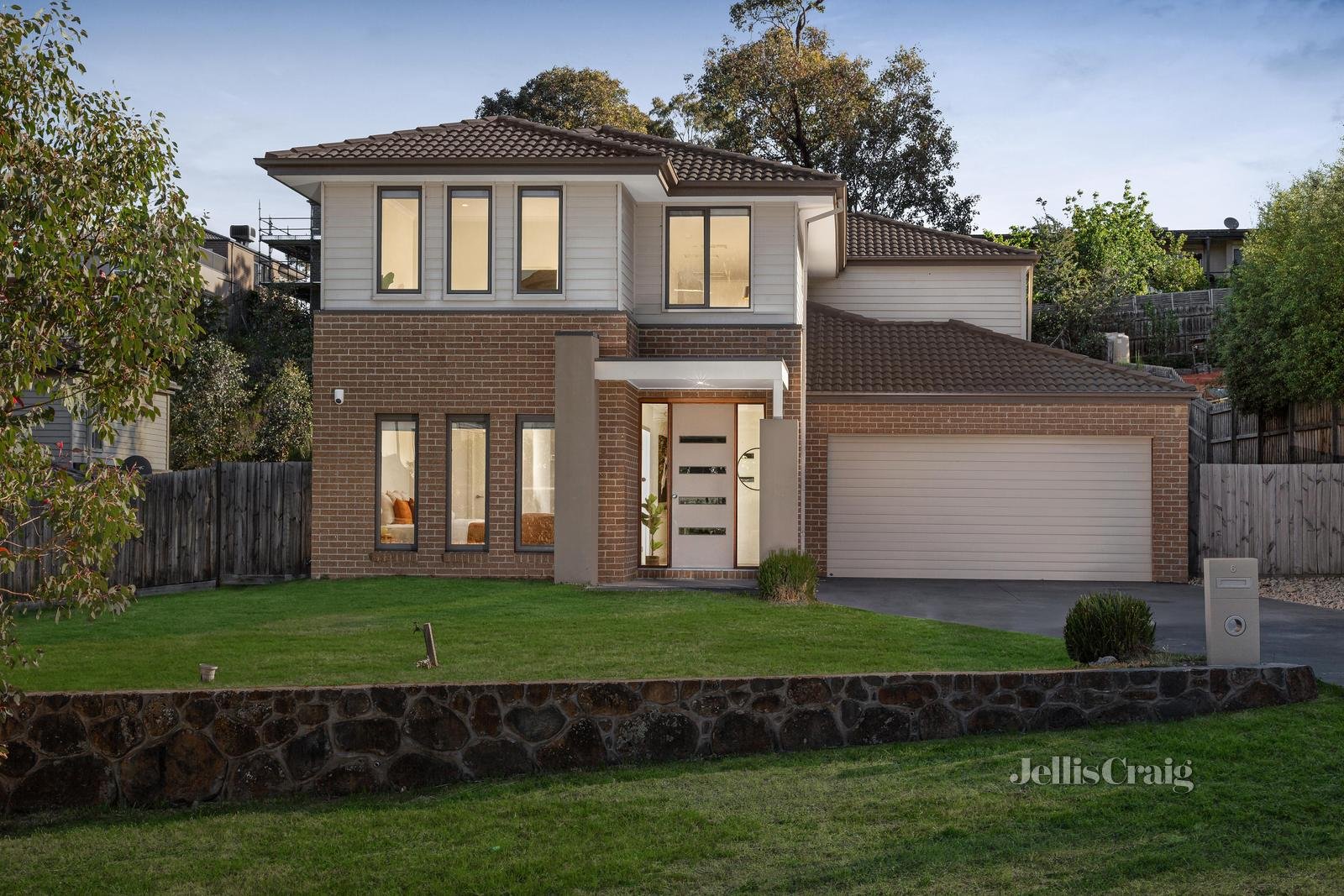 6 Discovery Drive, Diamond Creek image 1