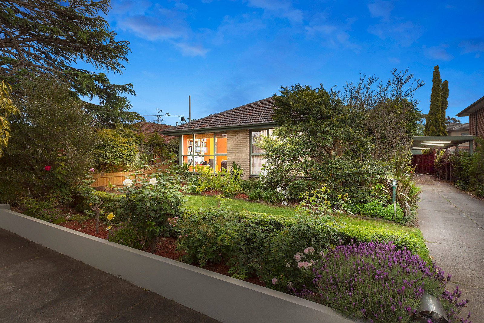 Property Gallery - Main Image