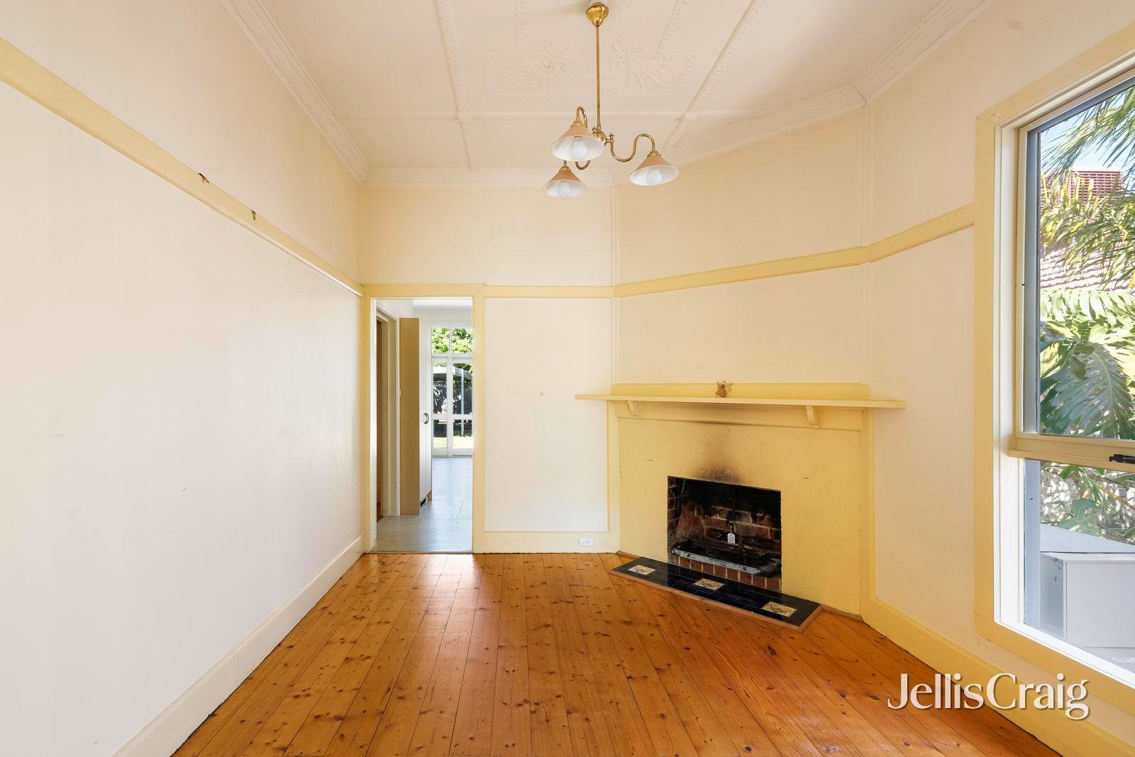 6 Donaldson Street, Bentleigh image 5