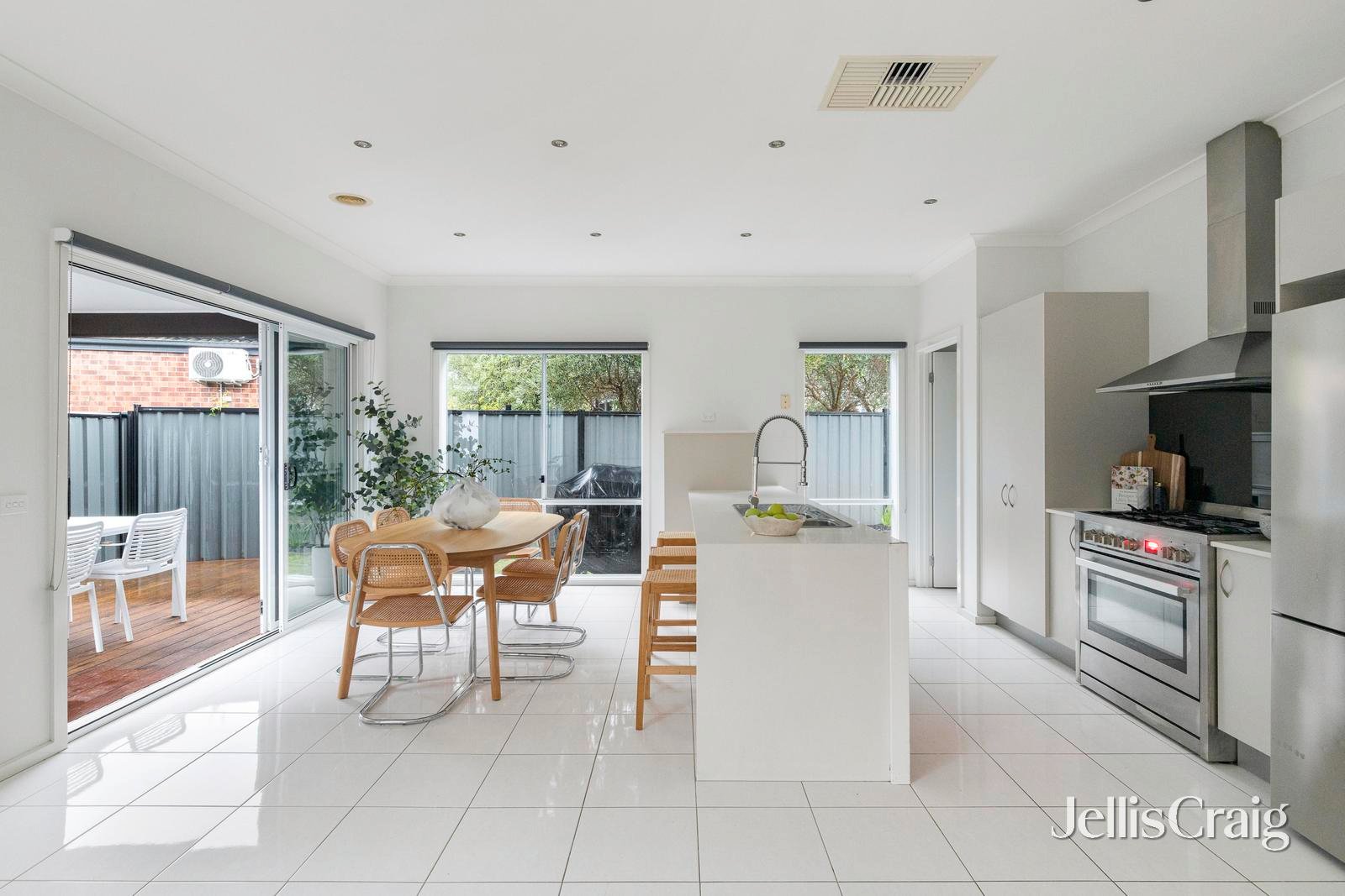 6 Donnelly Circuit, South&nbsp;Morang image 3