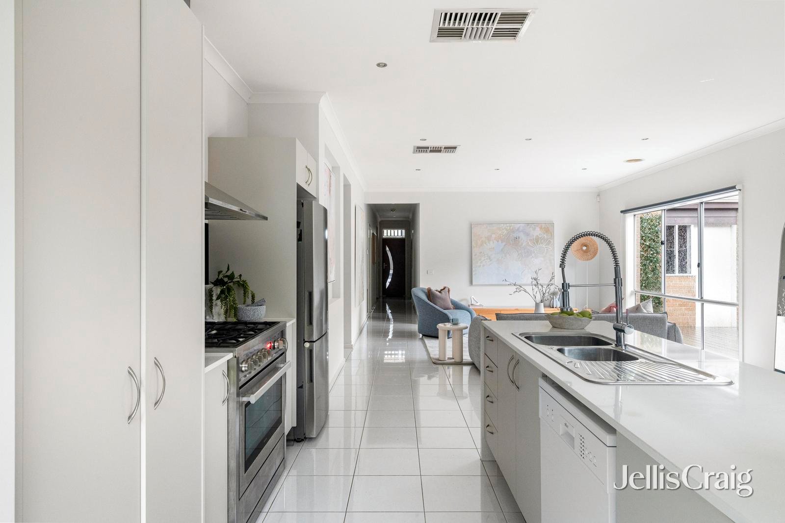 6 Donnelly Circuit, South&nbsp;Morang image 4
