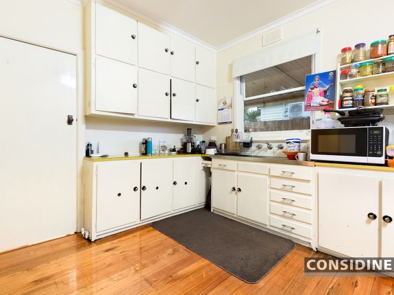 6 Donnelly Court, Pascoe Vale image 3
