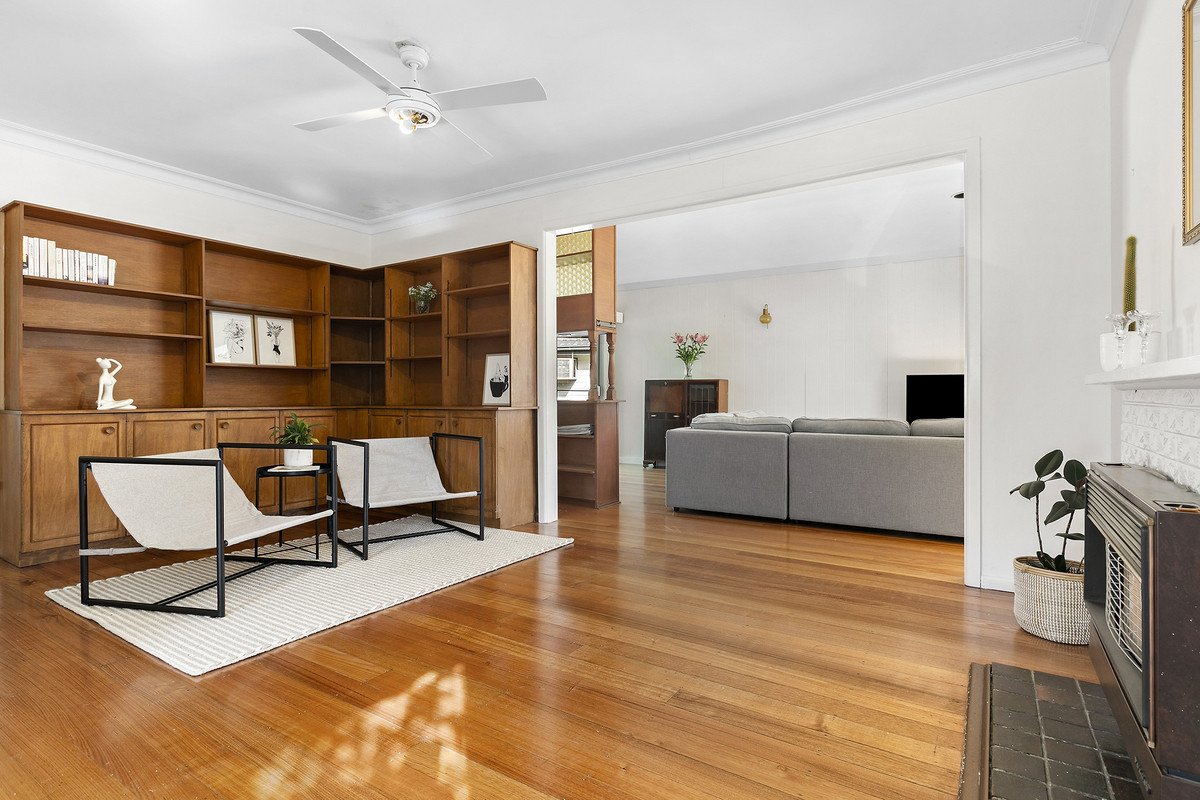 6 Douglas Street, Blackburn North image 4