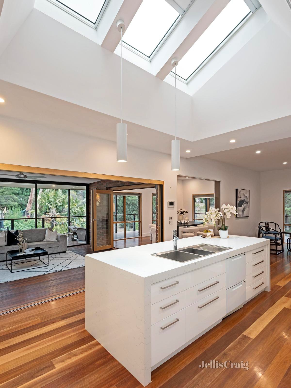 6 Drummond Close, Donvale image 6