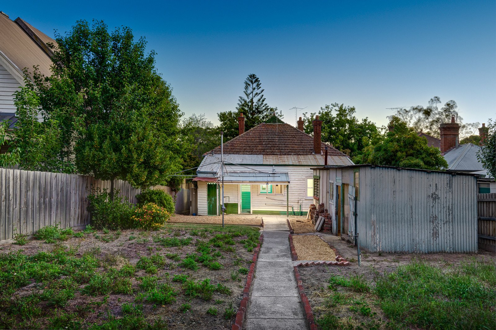 6 Dudley Parade, Canterbury image 8