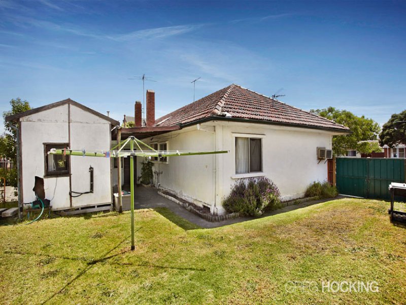 6 Dunstan Parade, Port Melbourne image 2