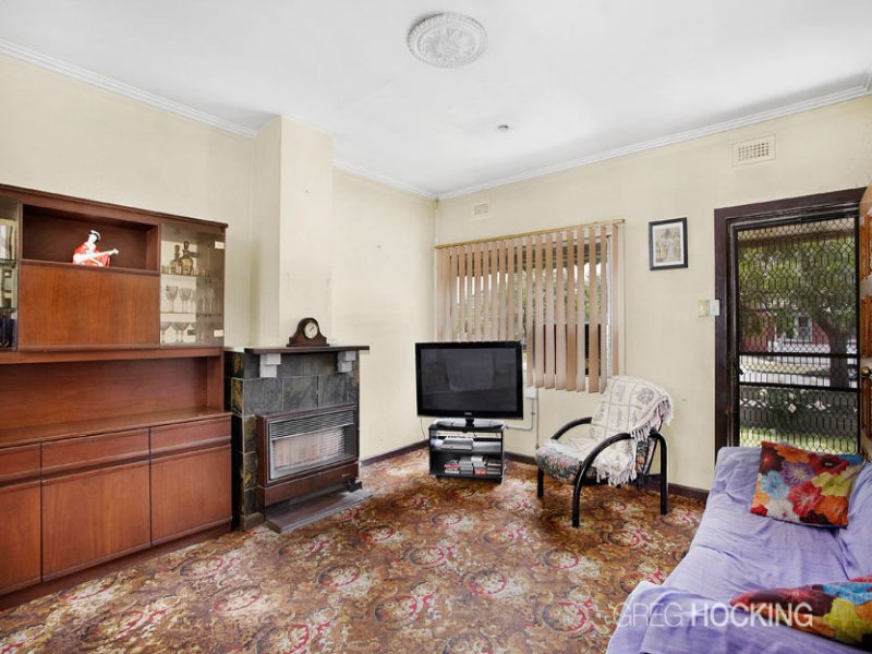 6 Dunstan Parade, Port Melbourne image 3