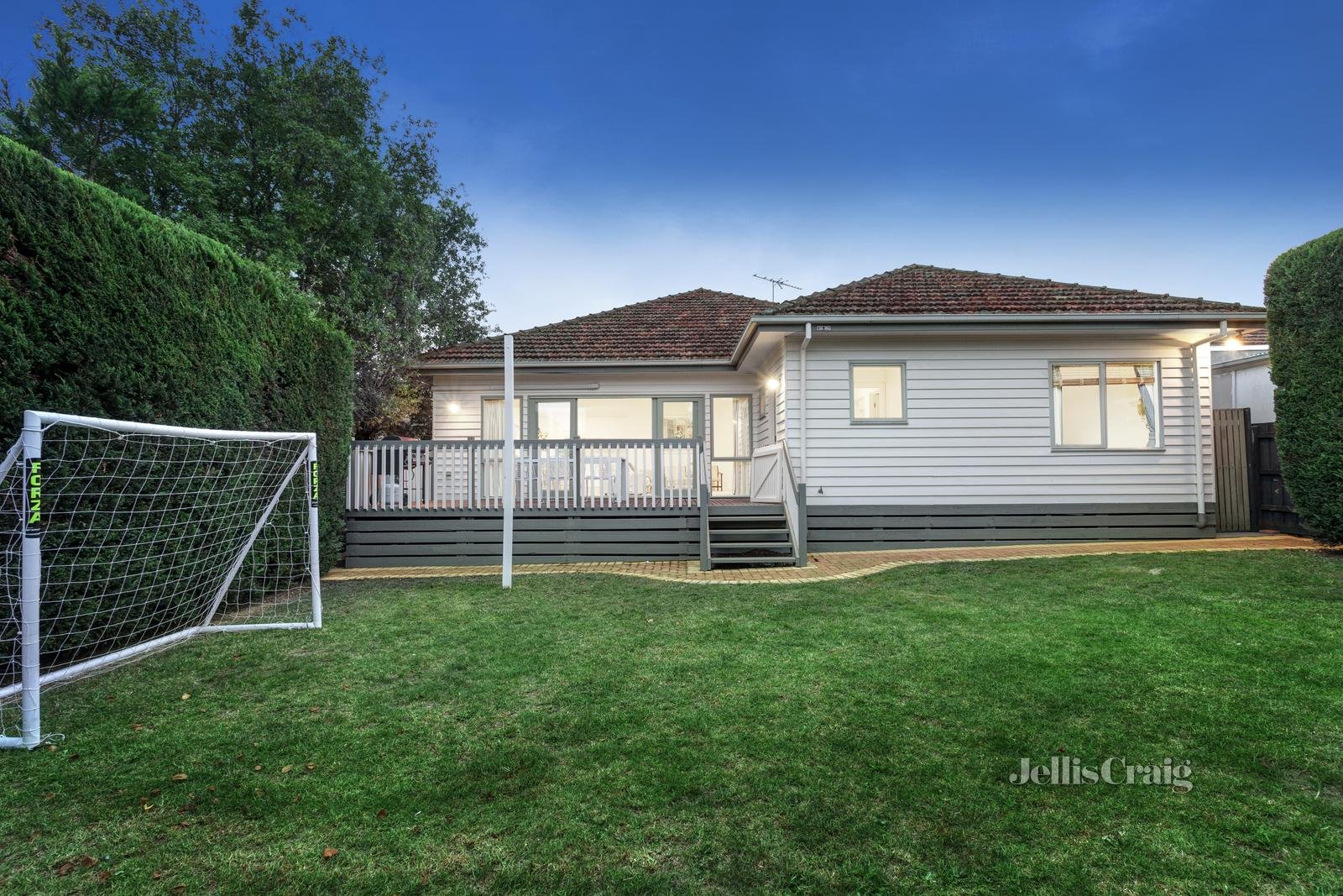 6 Ellen Street, Bentleigh East image 16