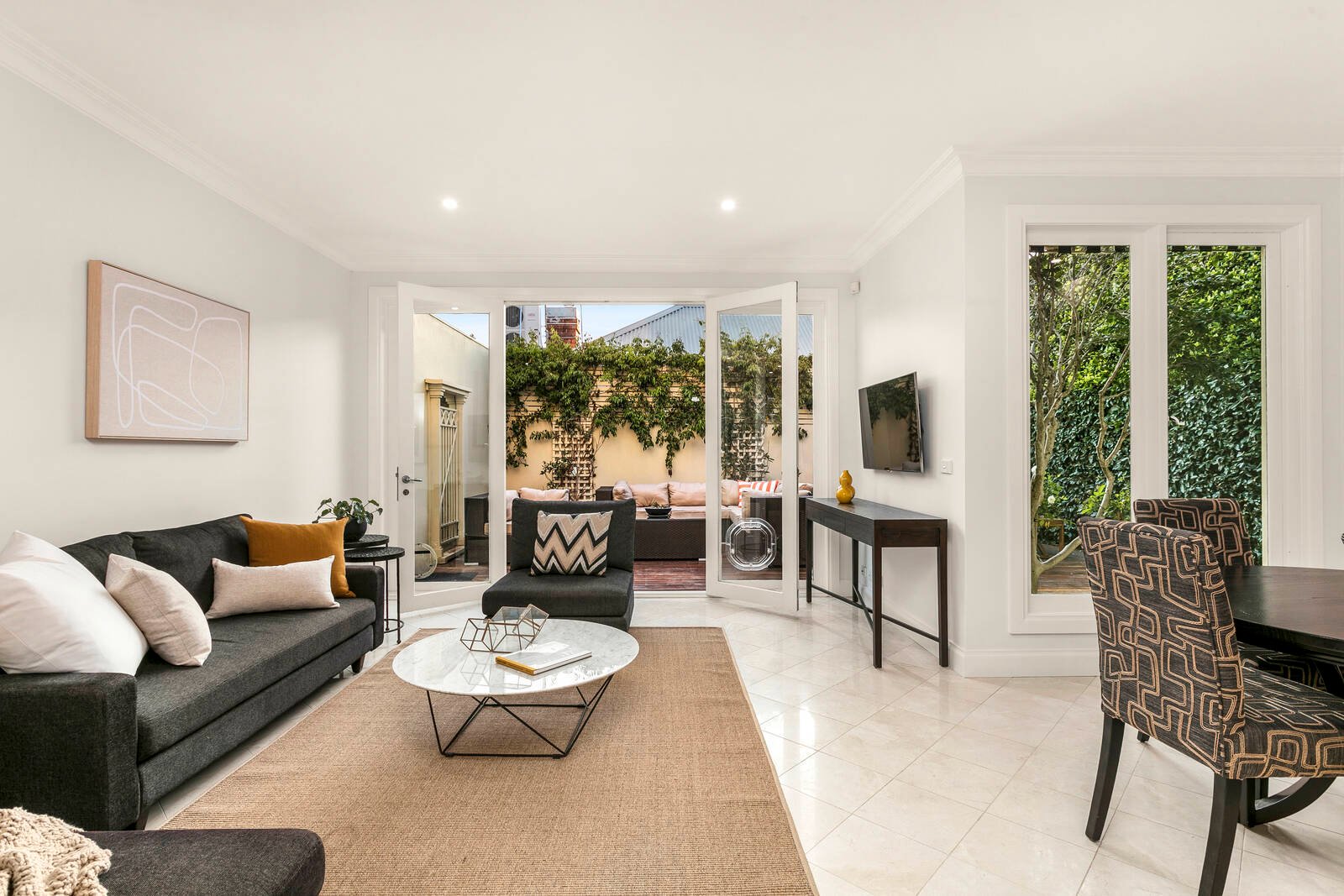 Property Gallery Thumbnail 2