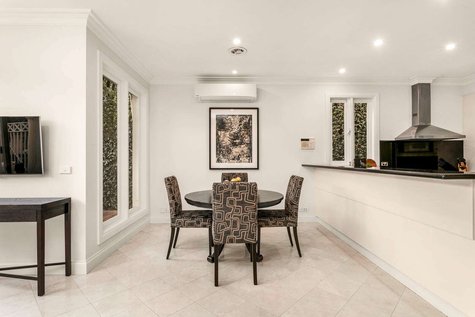 Property Gallery Thumbnail 5