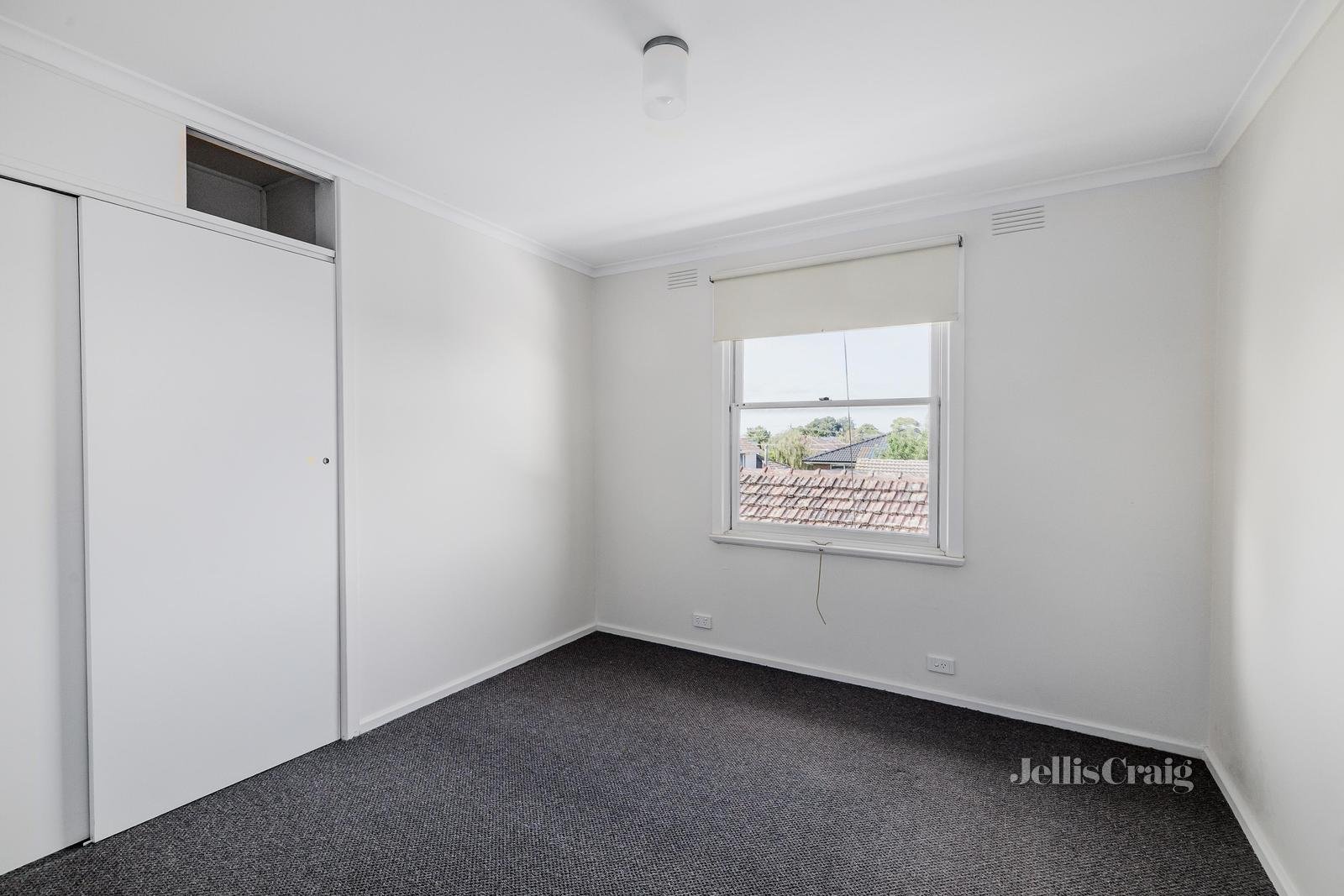 6 Elswill Street, Bentleigh East image 6