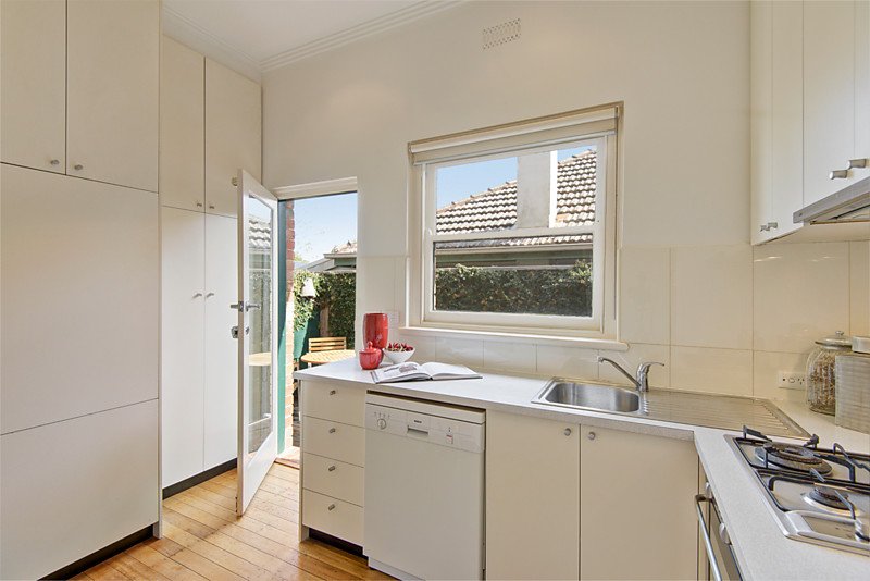 6 Ercildoune Avenue, Hawthorn image 6