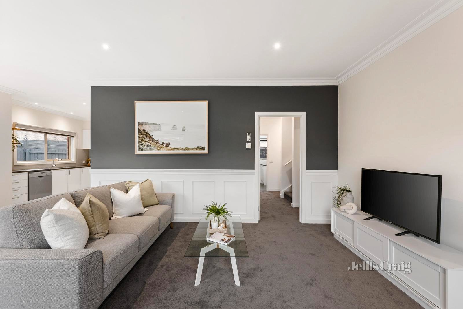 6 Fairmont Drive, Kilsyth image 2