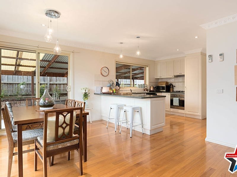 6 Farrell Avenue, Yarra Glen image 3