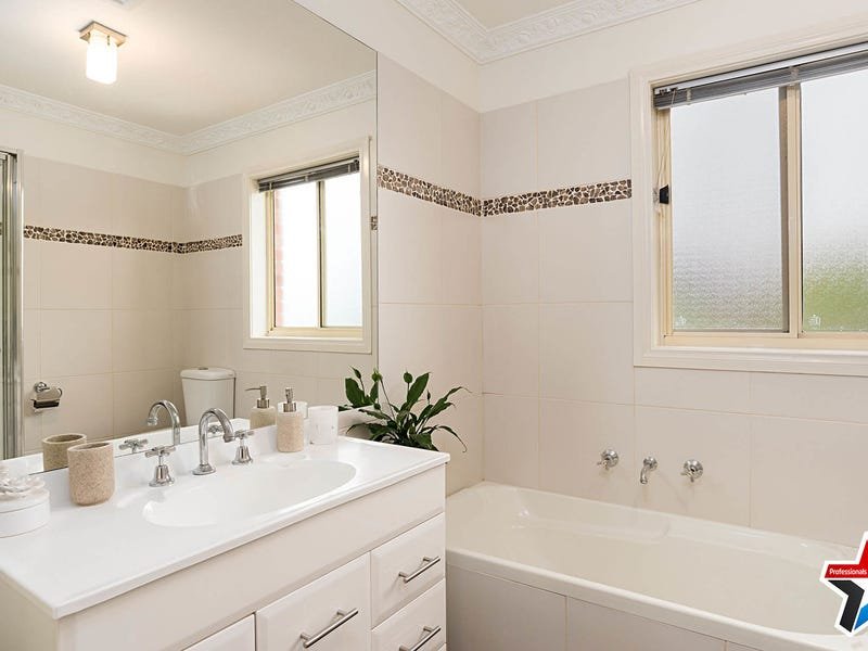 6 Farrell Avenue, Yarra Glen image 10