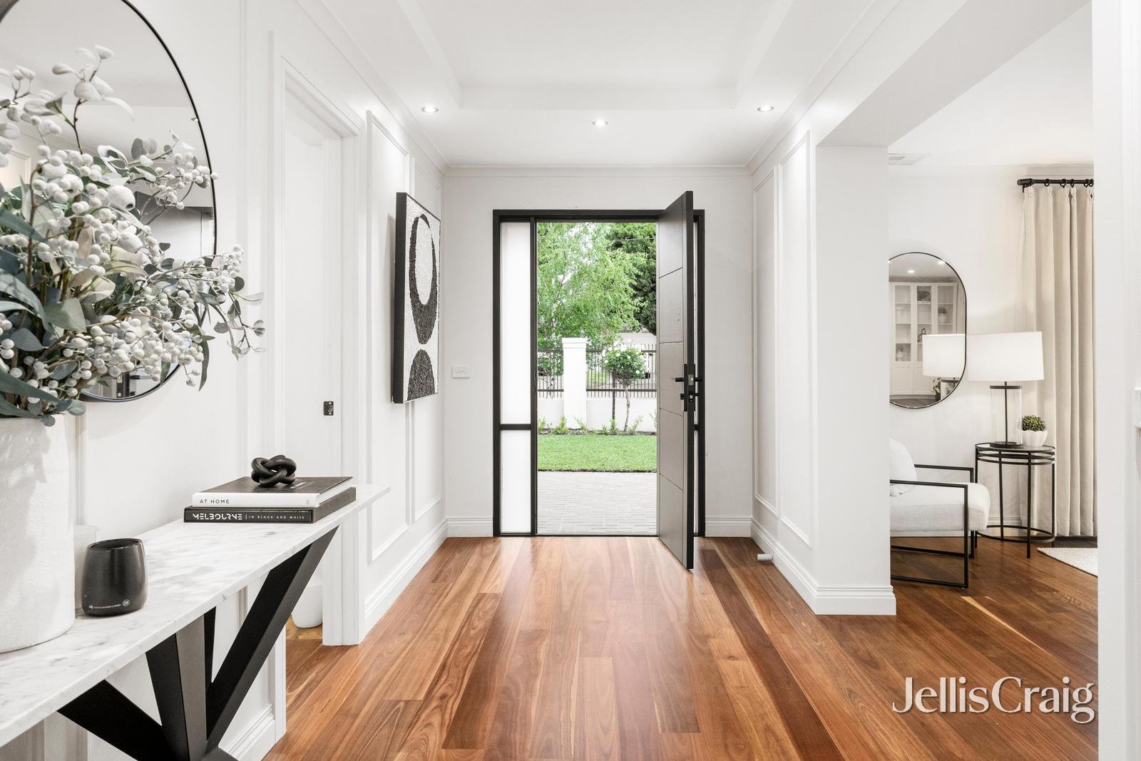 6 Fernhill Street, Glen Waverley image 2