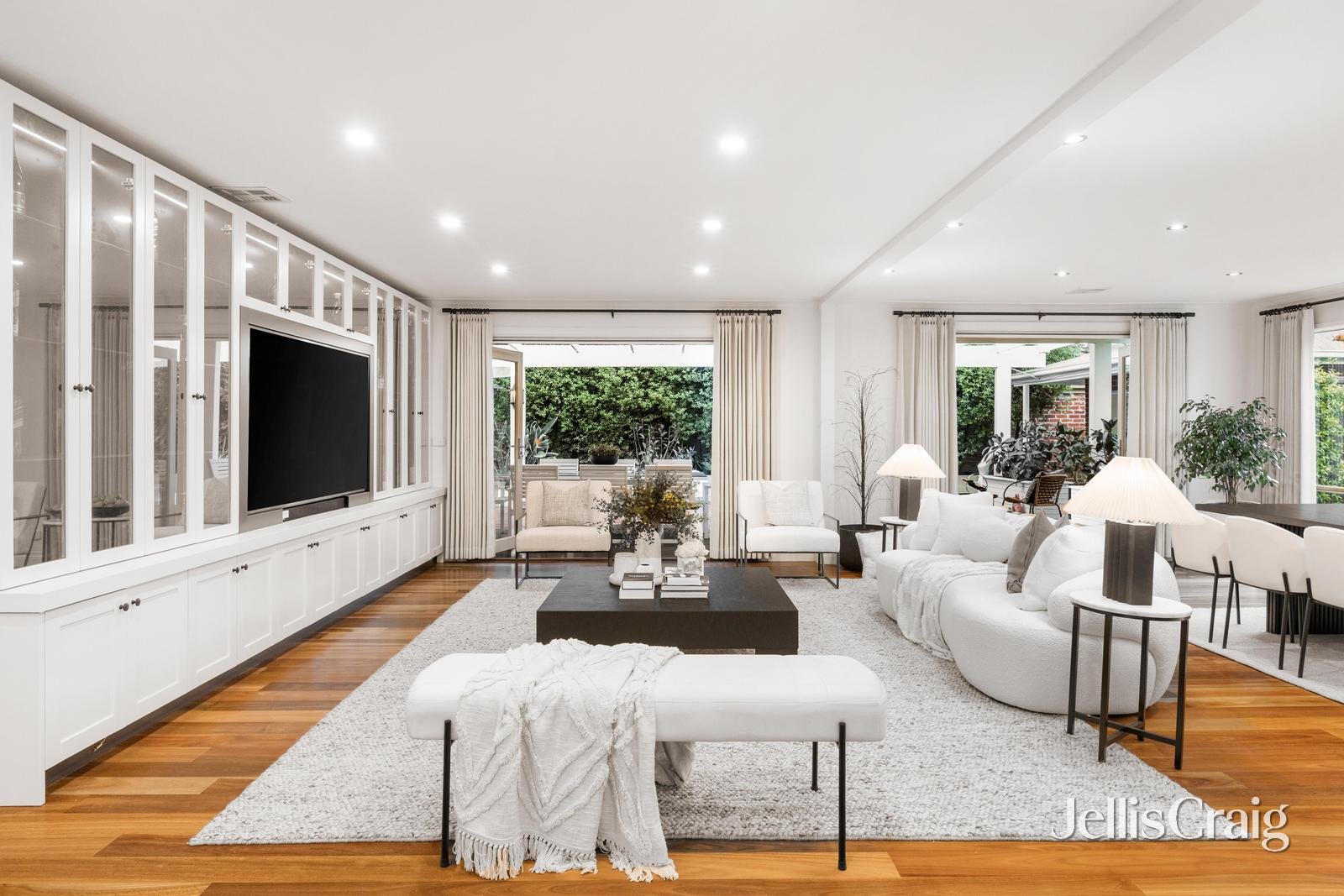 6 Fernhill Street, Glen Waverley image 7