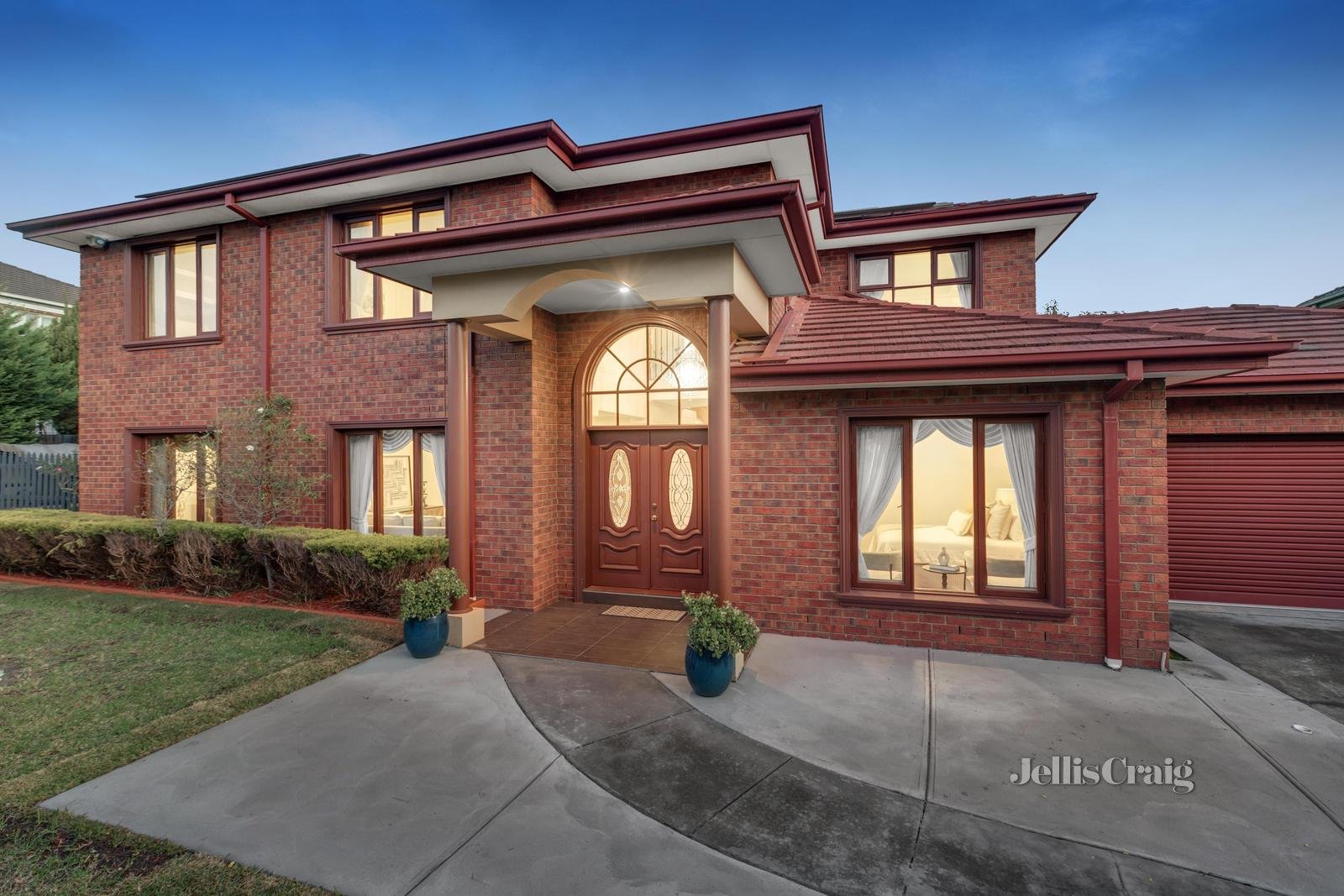 6 Fiona Court, Glen Waverley image 2