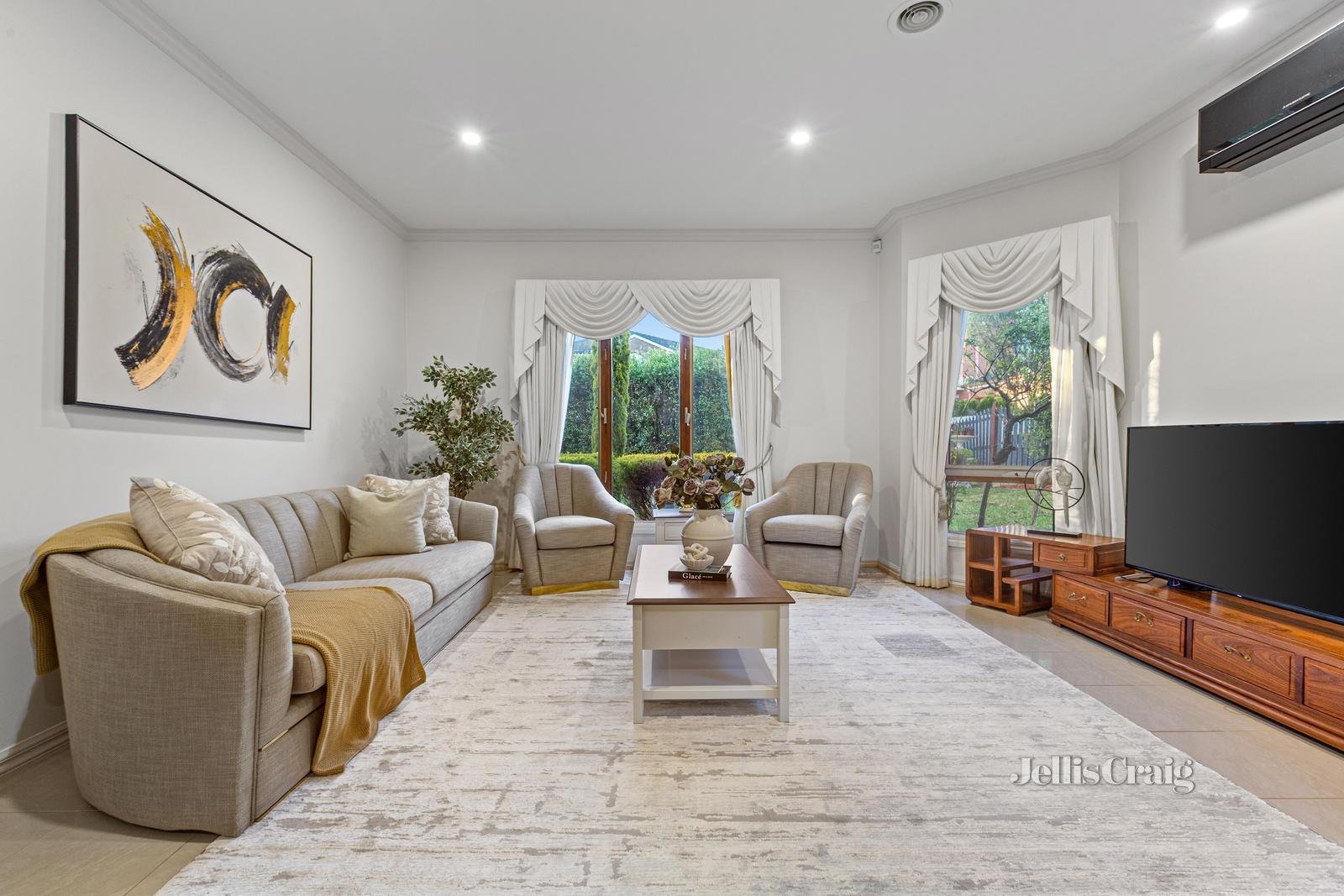 6 Fiona Court, Glen Waverley image 6