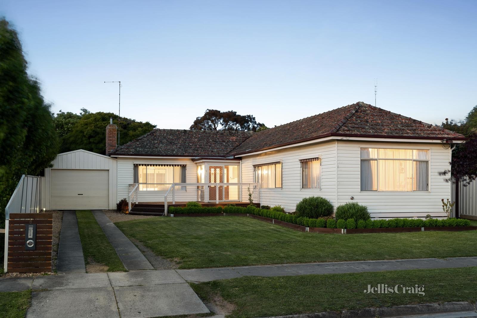 6 Fisher Street, Wendouree image 1