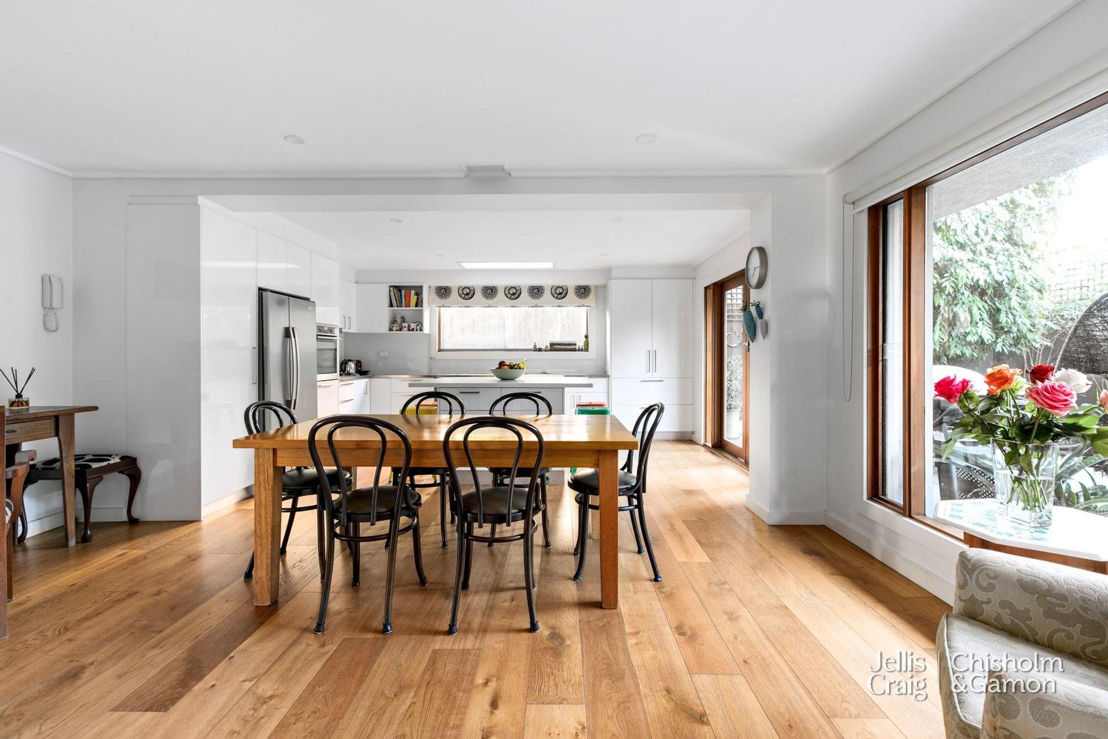 6 Foote Street, Brighton image 6