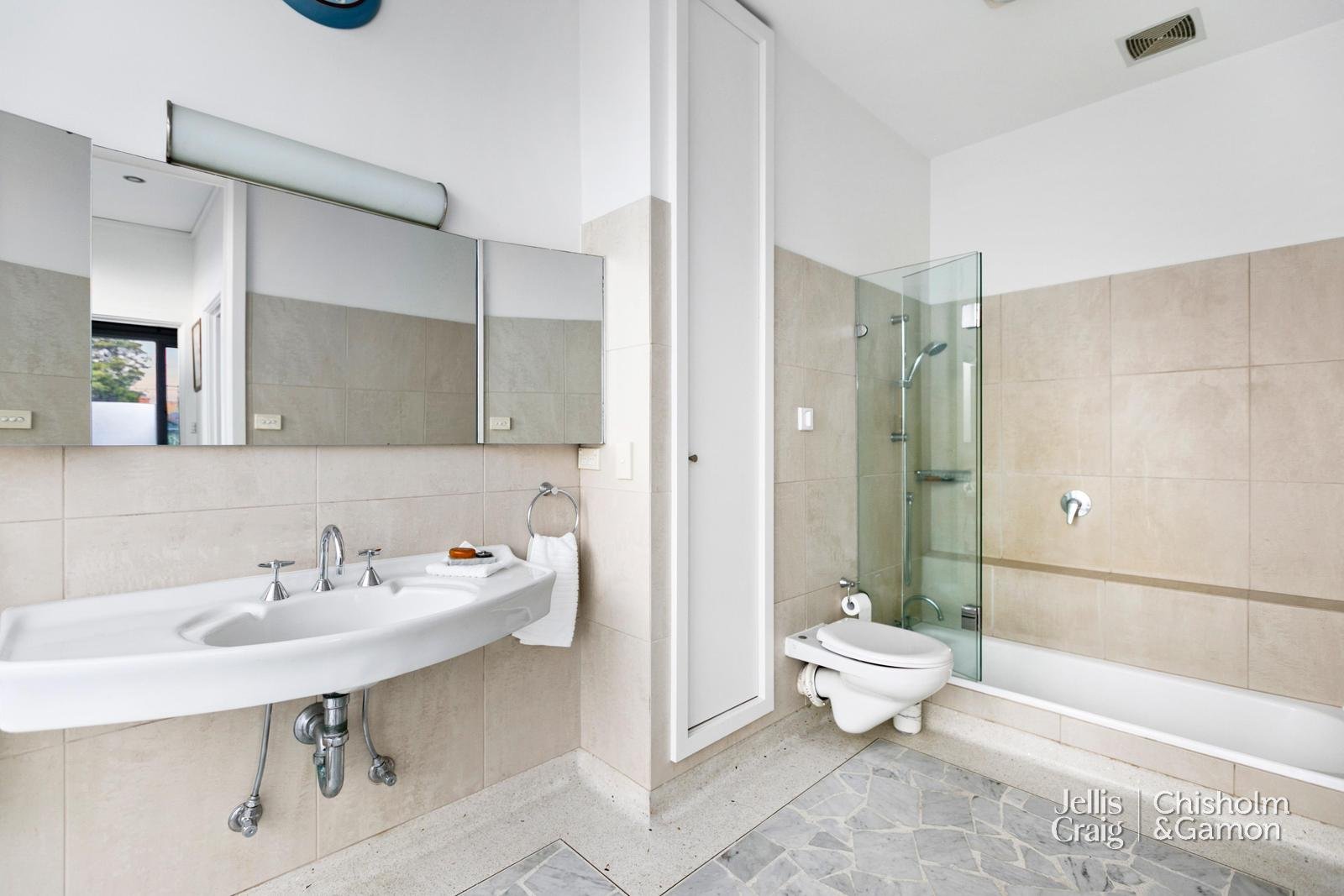 6 Foote Street, Brighton image 18