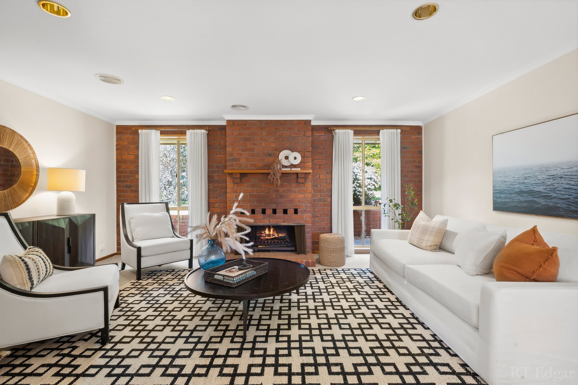 Property Gallery Thumbnail 3