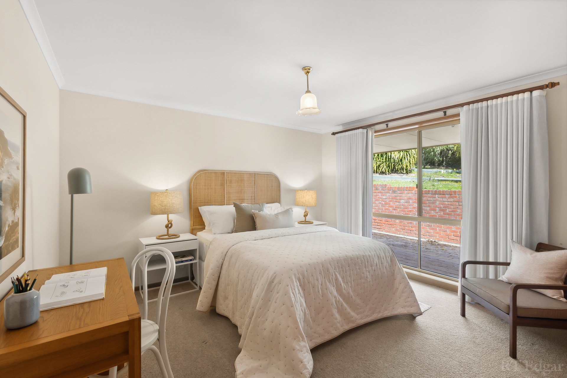 Property Gallery Thumbnail 13