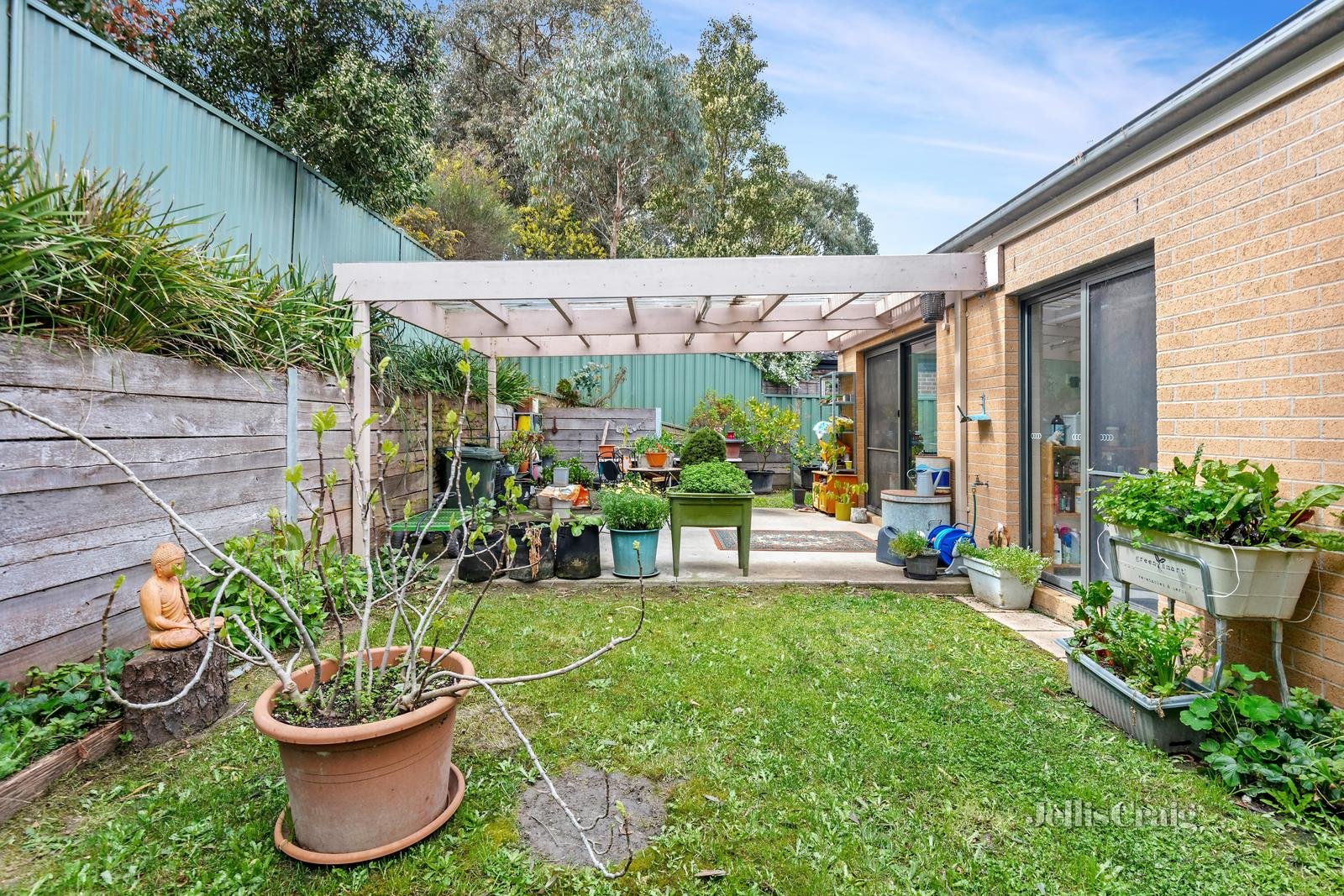 6 Fossickers Grove, Ballarat East image 6