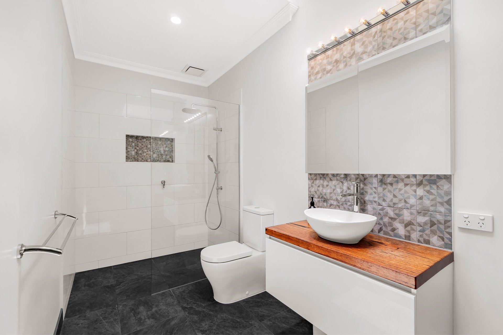 6 Frances Street, Heathmont image 7