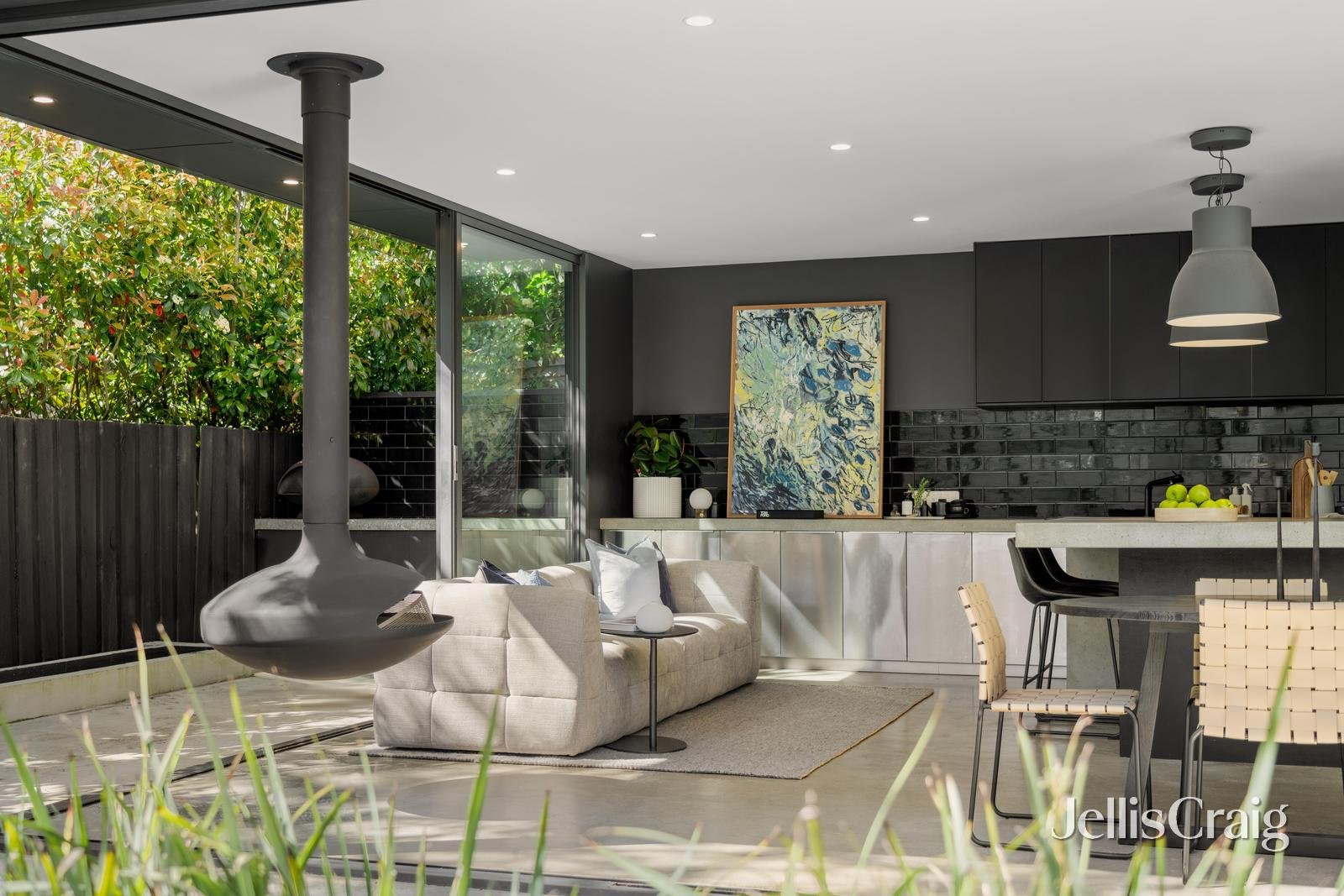 6 Frank Street, Ballarat Central image 6