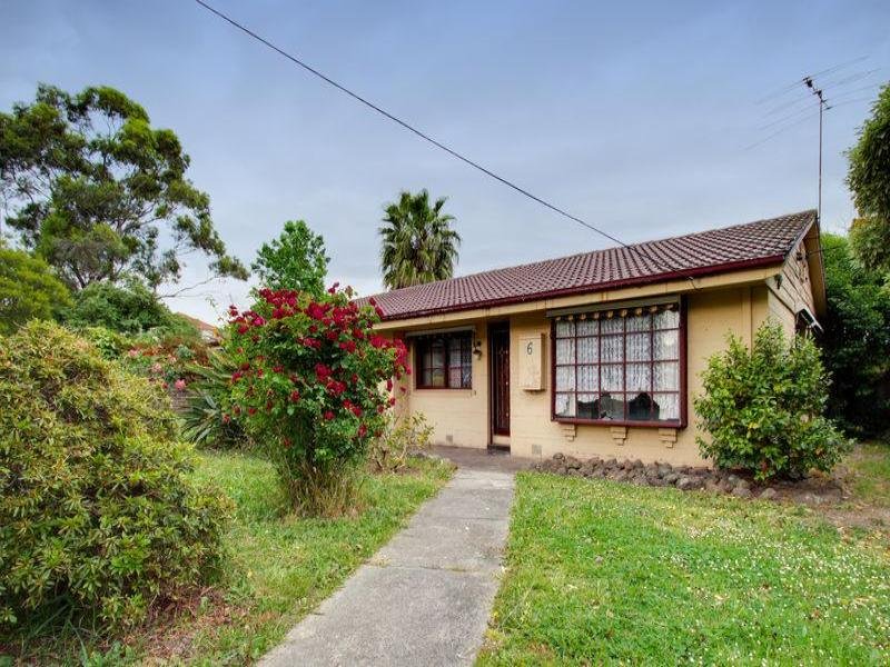 6 Fromhold Drive, Doncaster image 2