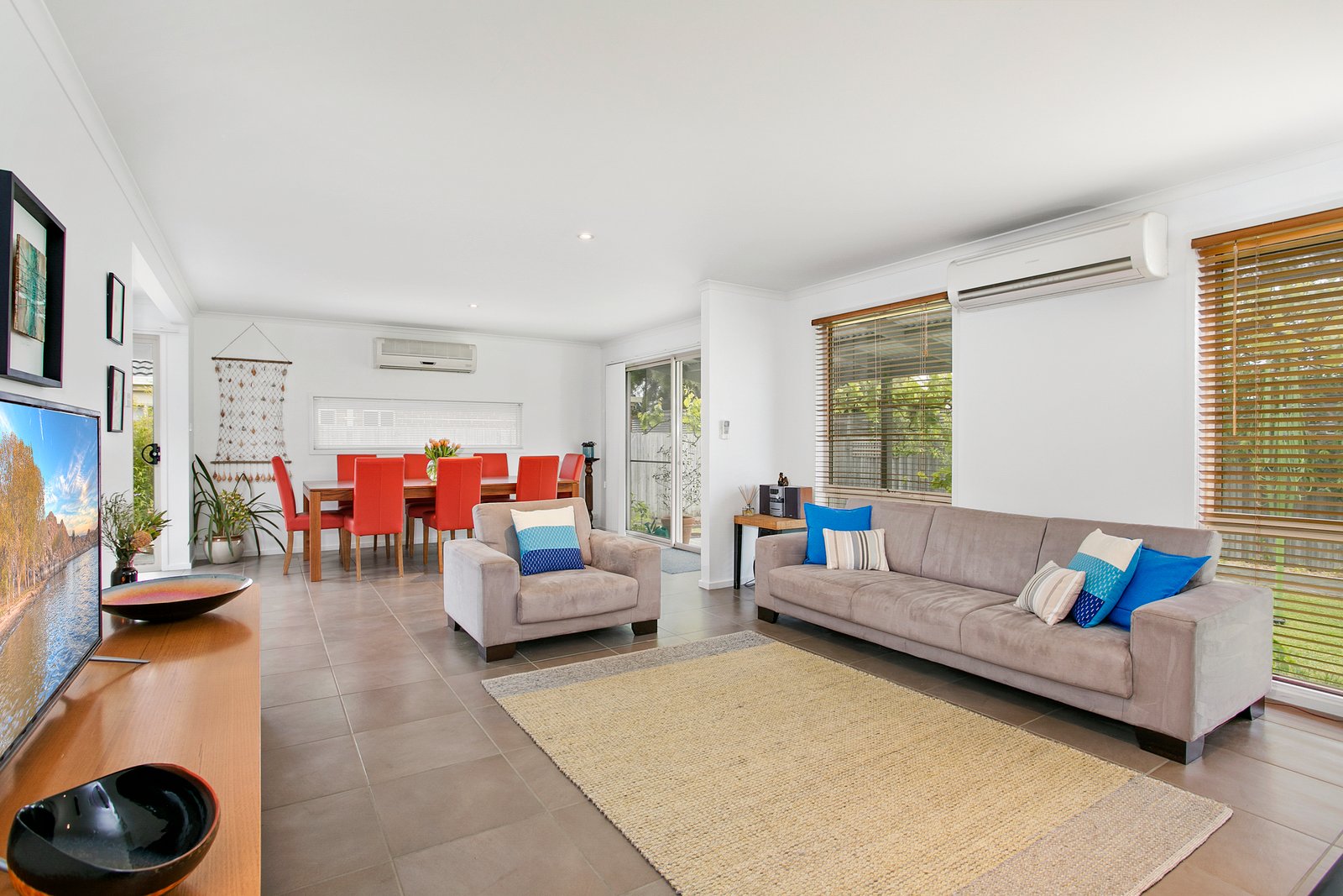 Property Gallery Thumbnail 3